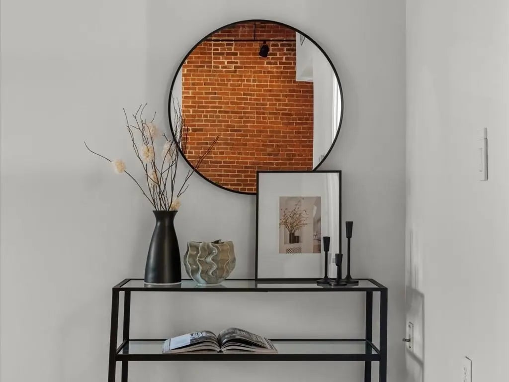 33 Sleeper St #104, Boston