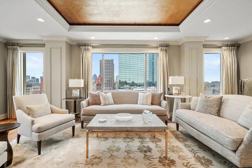 1 Huntington Avenue #1101, Boston