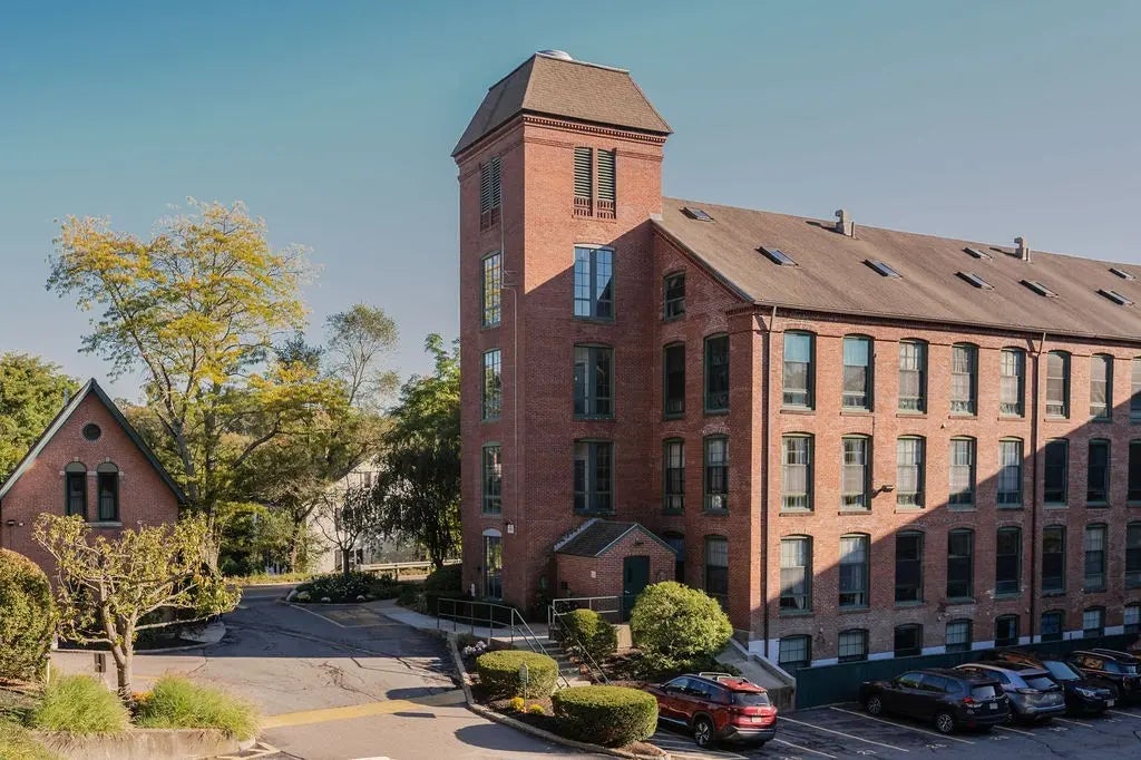 14 Sanford St #15, Medway