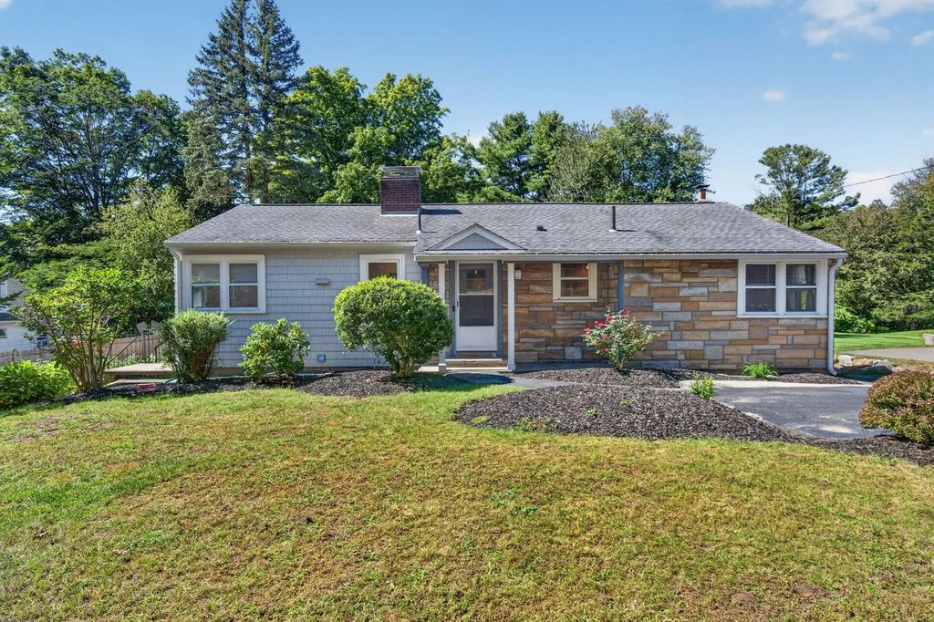 213 Salem St, Andover