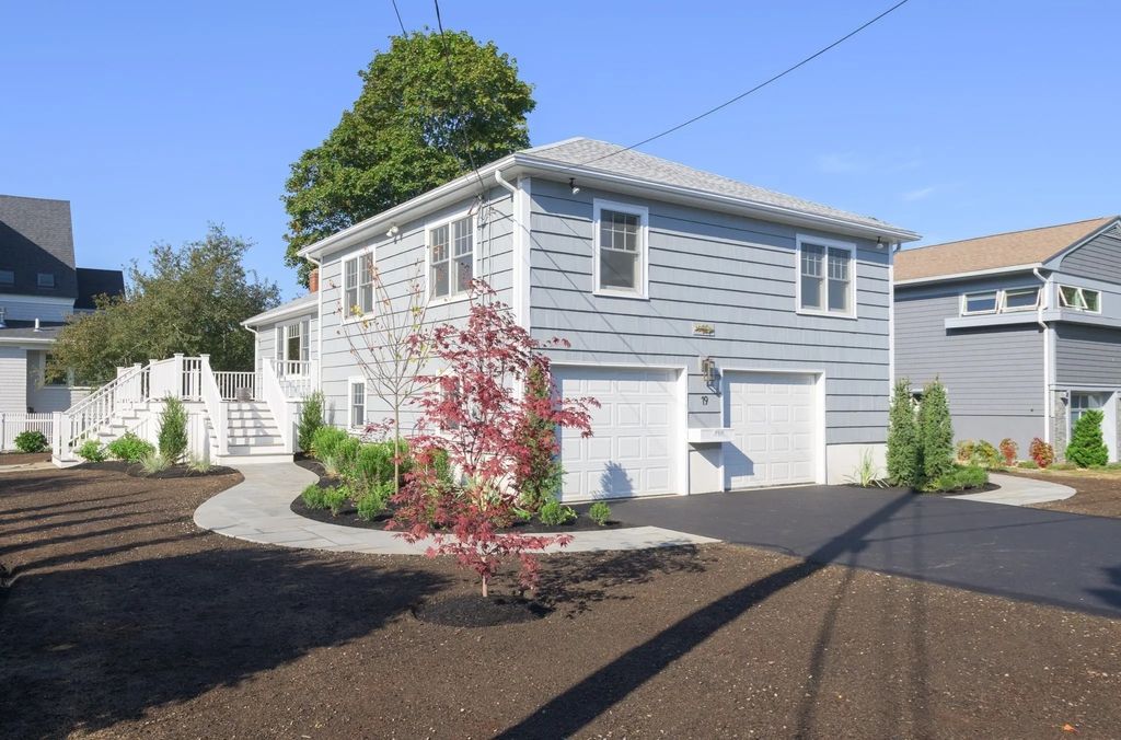 19 Cleveland Road #1, Marblehead