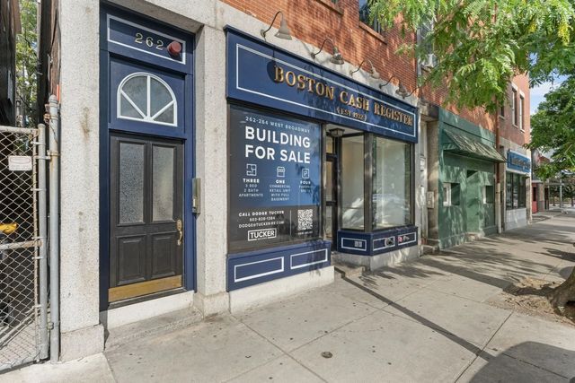 262-264 West Broadway, Boston