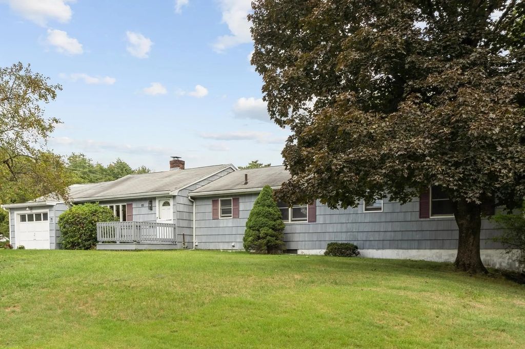 145 Baldwin Ave, Framingham