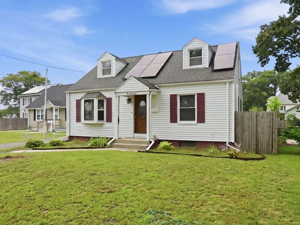 100 Lang St, Springfield
