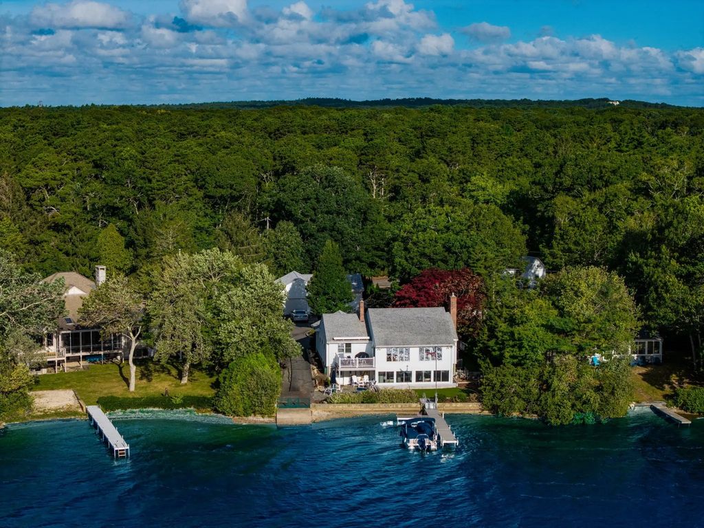 188 Annable Point Rd, Barnstable