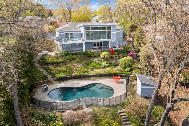 37 Beverly Road, Arlington