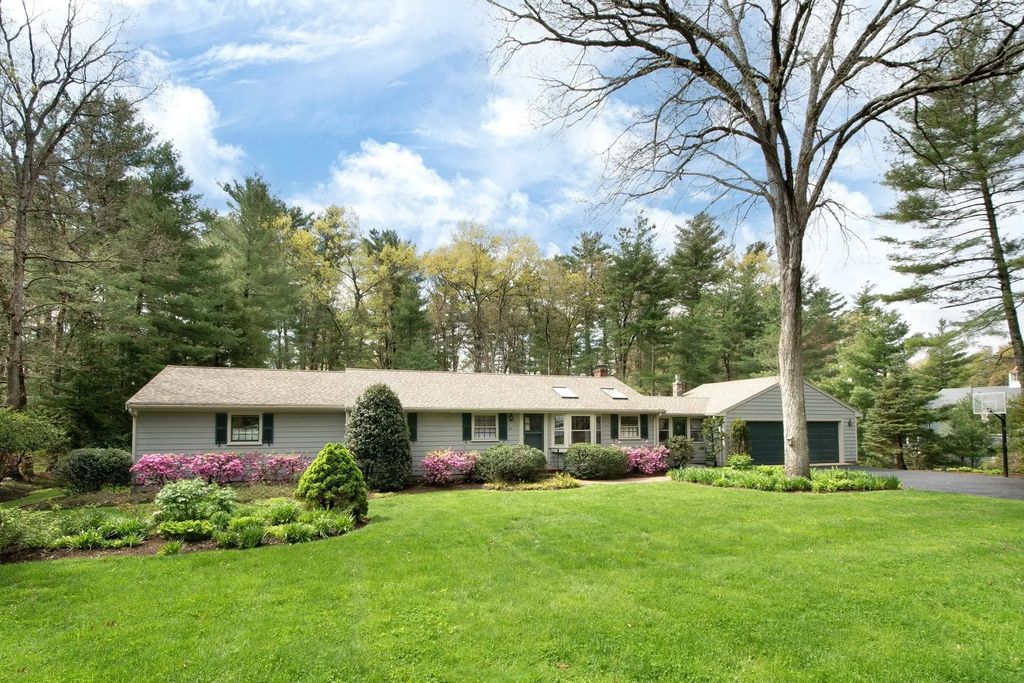 32 Hawthorne, Hanover
