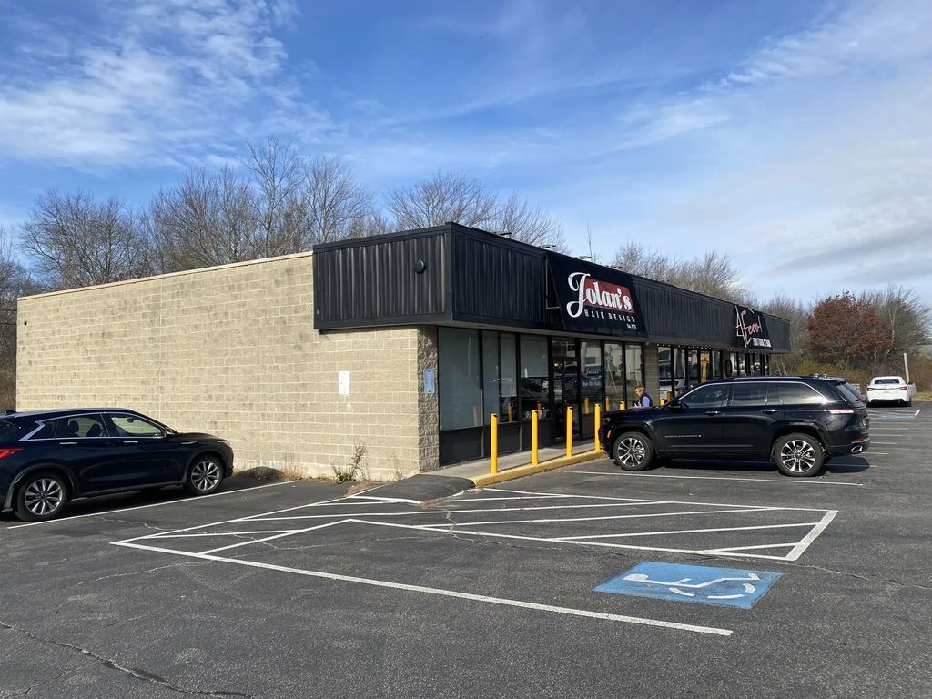 1169 Main St #1, Weymouth