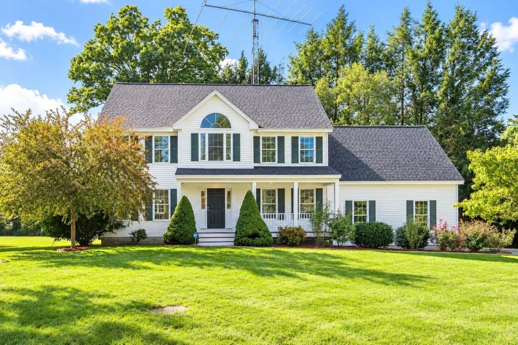 10-b Henley Rd, Acton