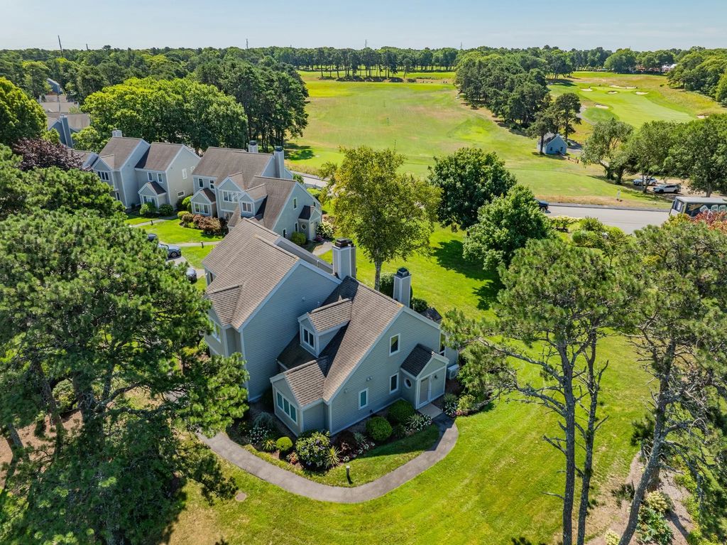 105 Trevor Ln #69, Brewster