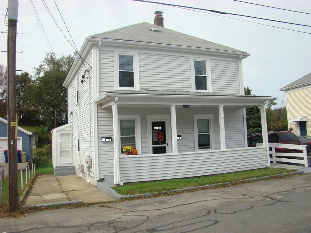 11 Peck Ave #1, Plymouth