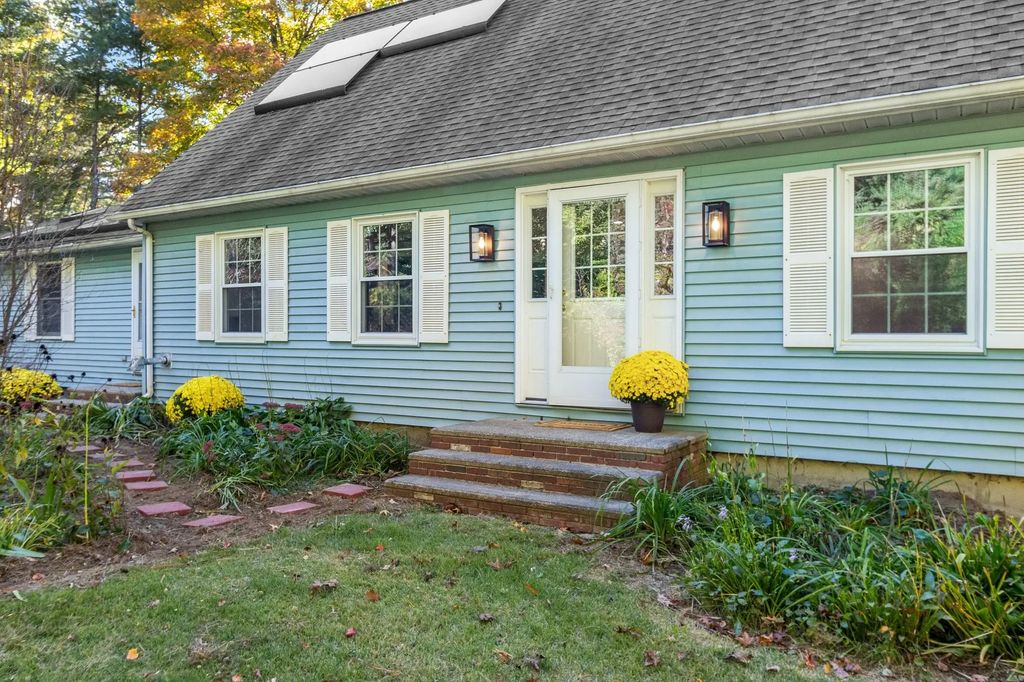 329 New Boston Rd, Sturbridge
