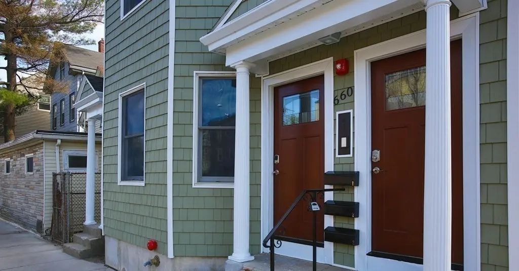 660 Somerville Ave #2, Somerville