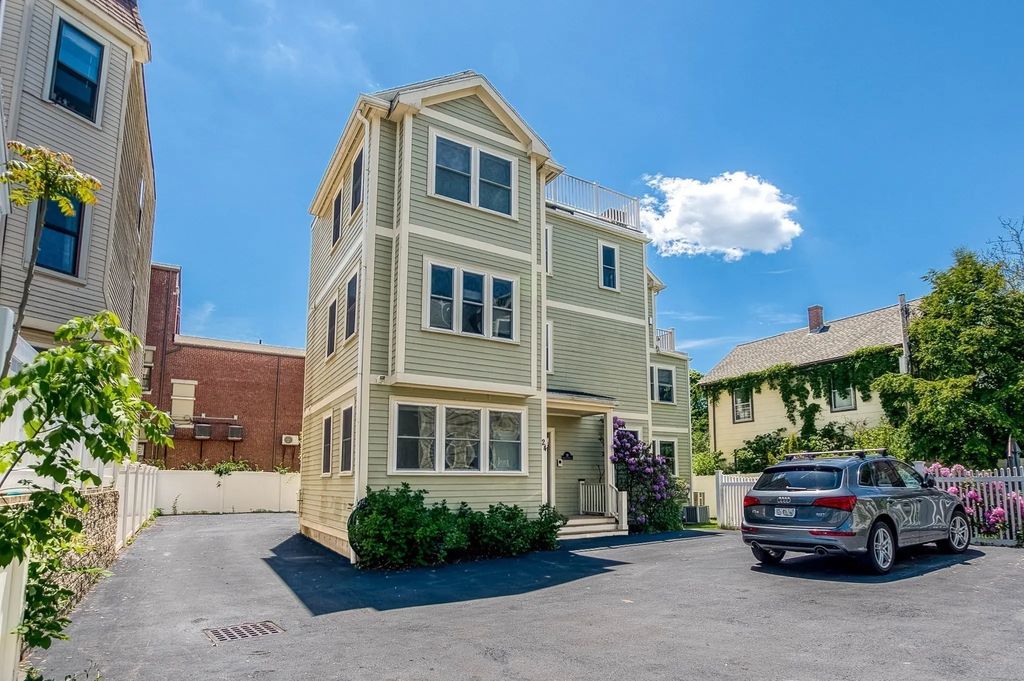 24 Custer St #1, Boston