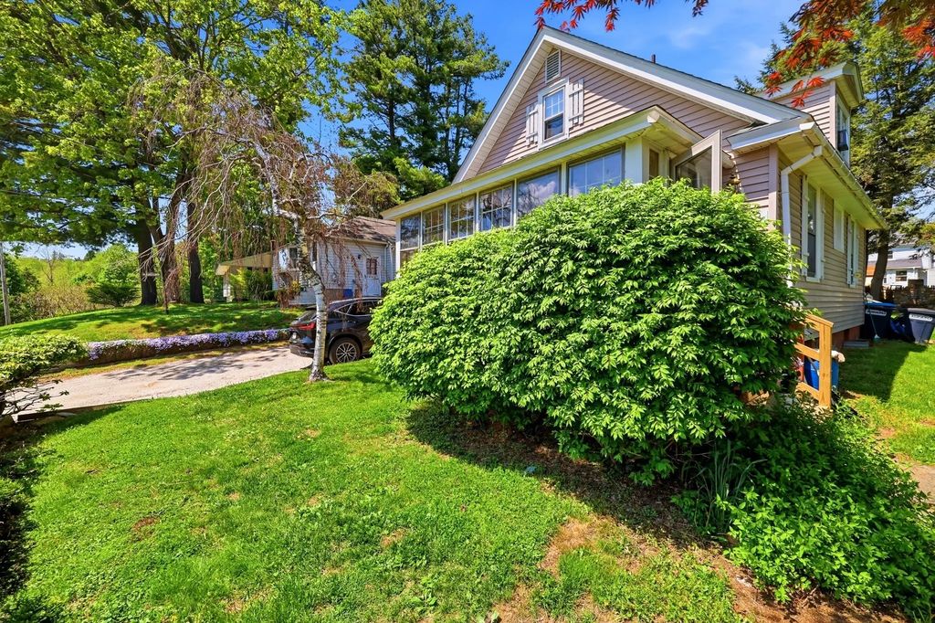 48 Crystal Street, Pittsfield