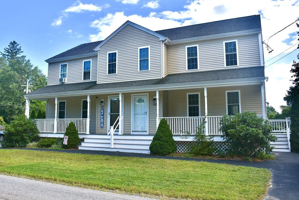 581 Plymouth St #581, Middleboro