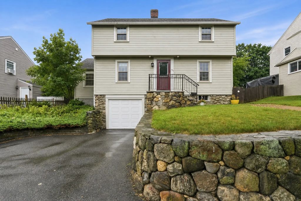 154 Barnard Rd, Worcester