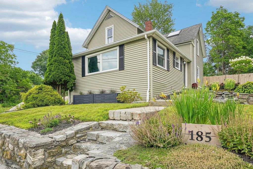 185 West Main St, Millbury