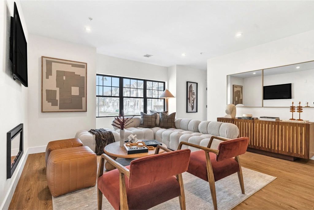 20 Audubon Way #309, Canton
