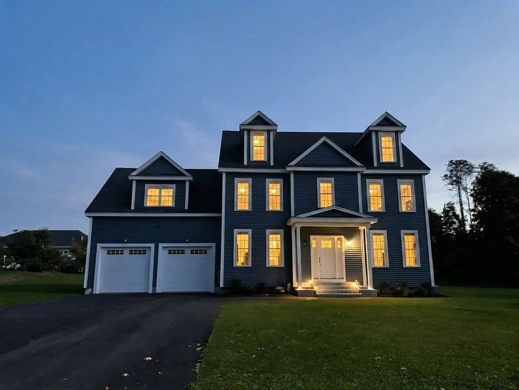7 Lamire Way, Uxbridge