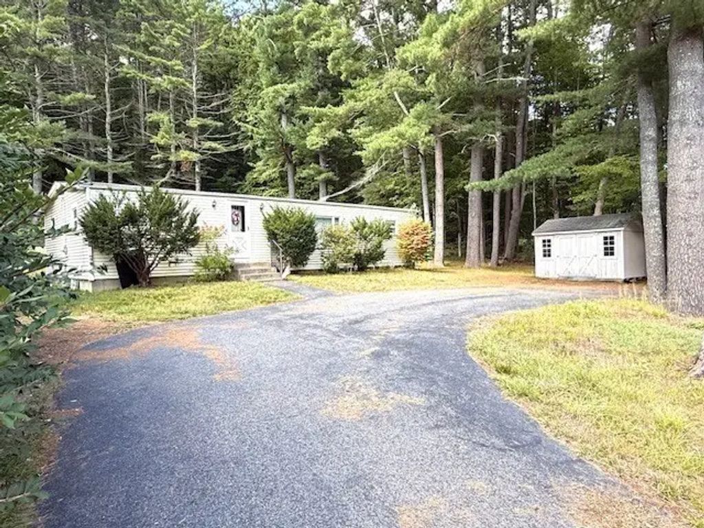 334 Wheelwright Rd, Barre