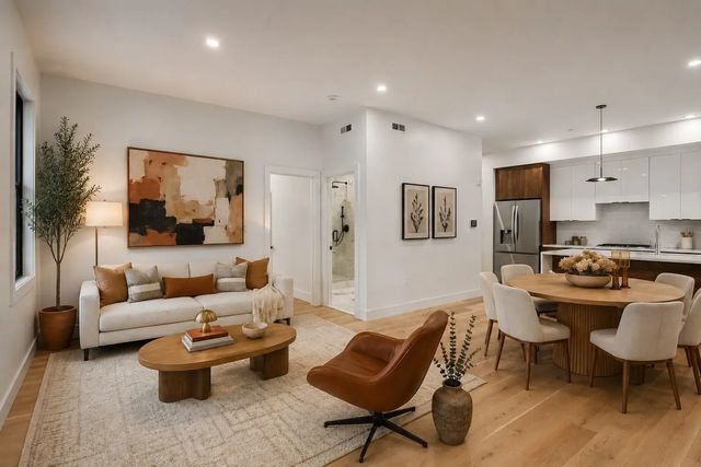 47 Condor St #202, Boston