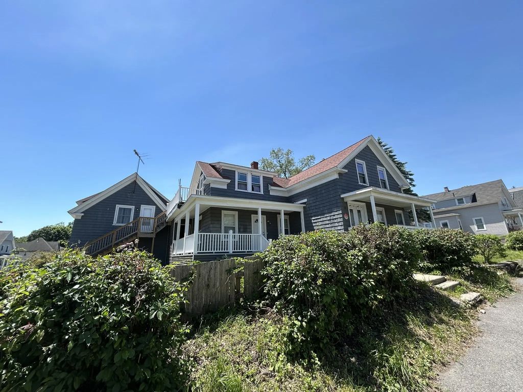 89 Mill St, Worcester