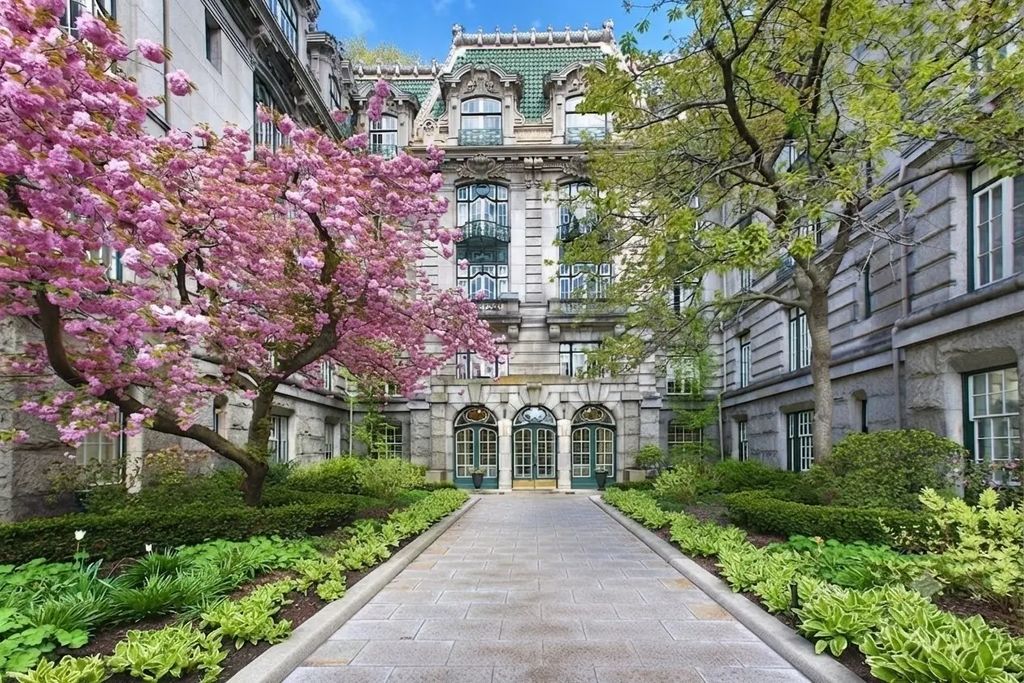 1514 Beacon #36, Brookline