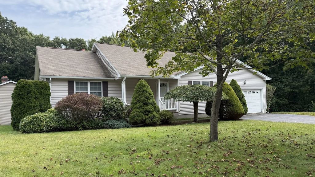 12 Deerfield Cir, Auburn