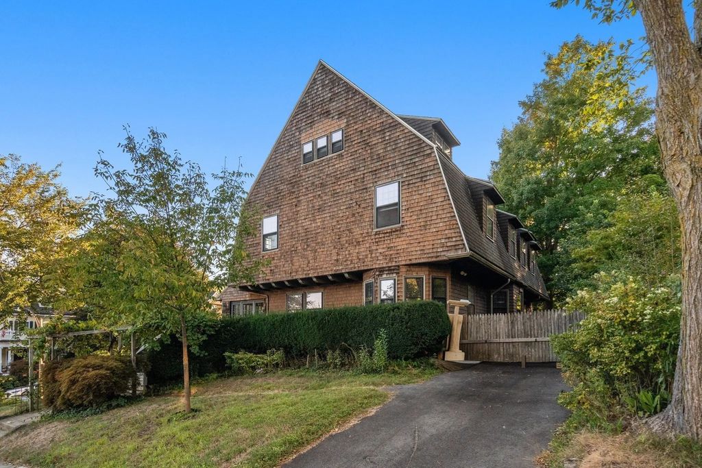 12 Alban St, Boston