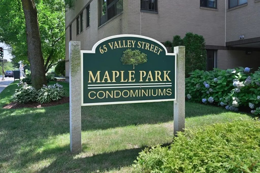 59 Valley #5h, Medford