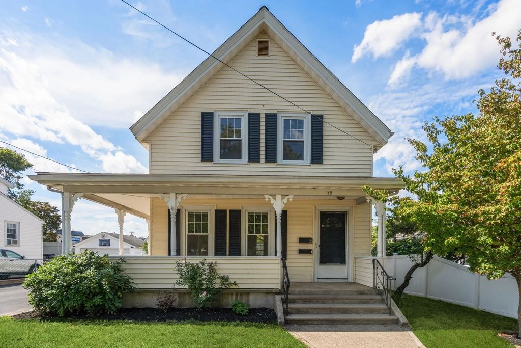 19 Penn St, Quincy