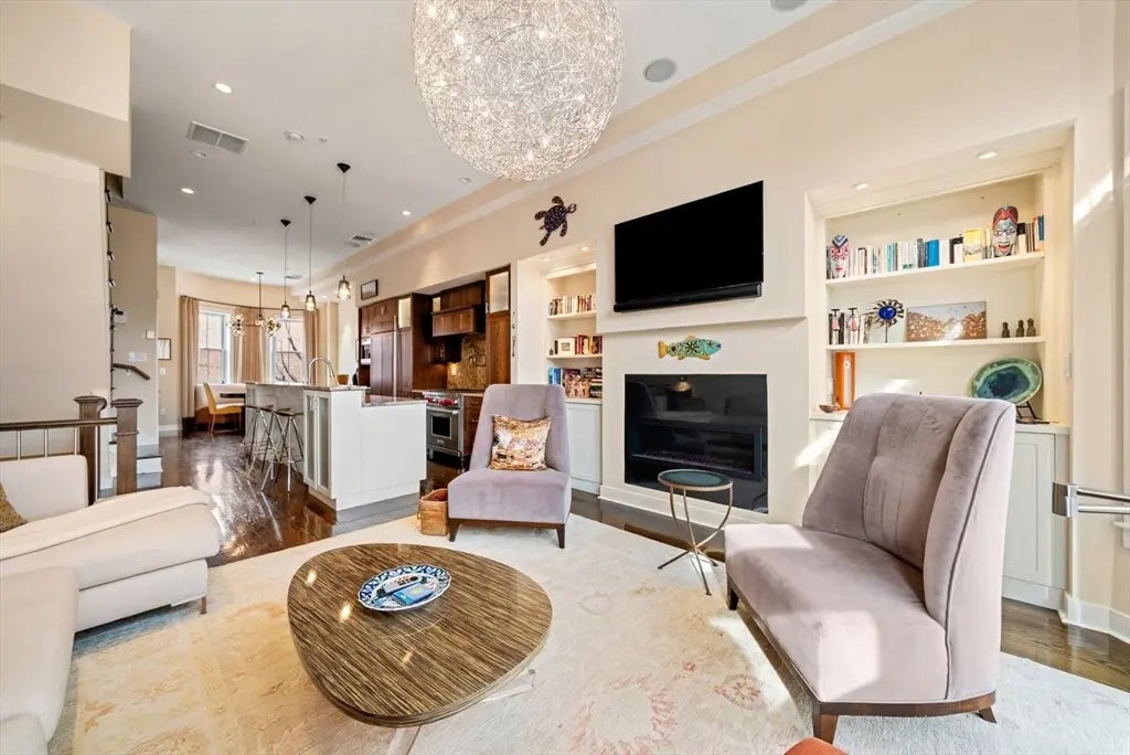 410 Columbus Ave #3, Boston