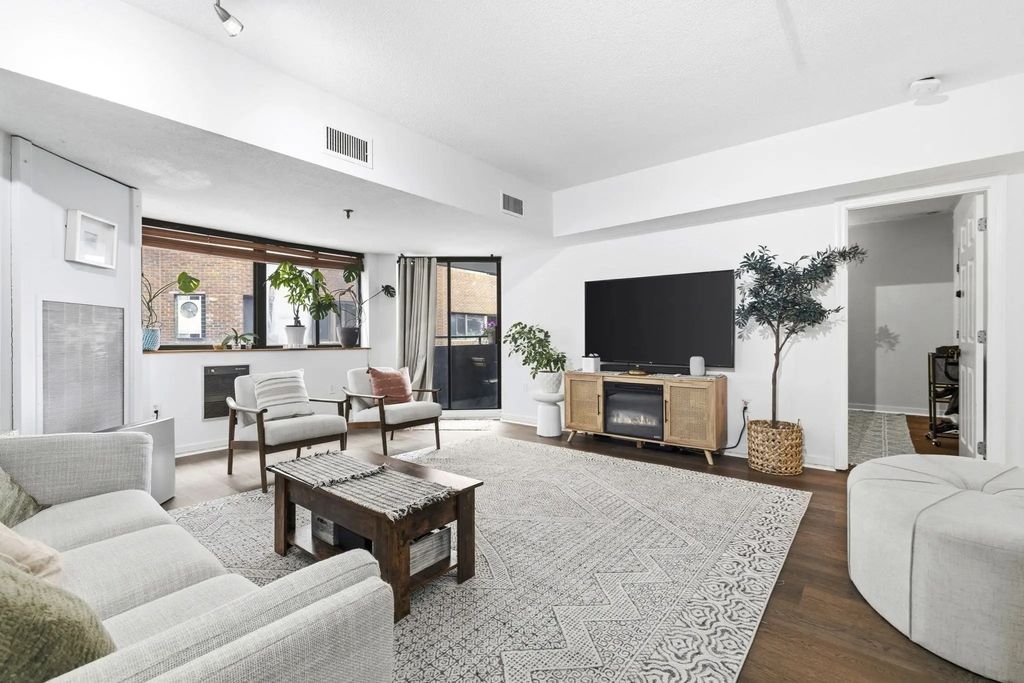 147 Kelton St #510, Boston
