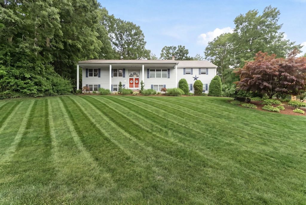100 Spring Water Dr, Woonsocket