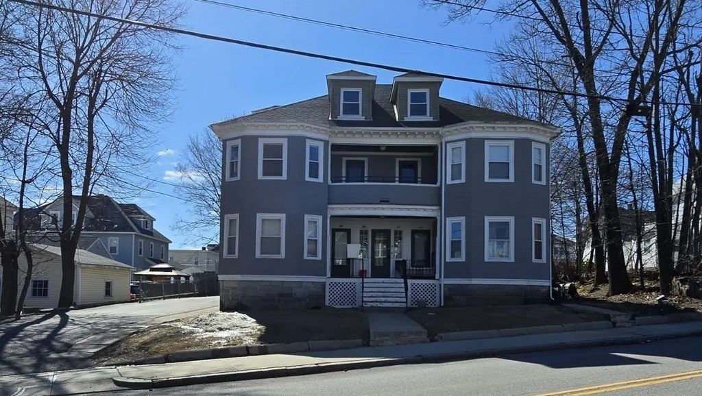 208 Pine St #208f, Lowell