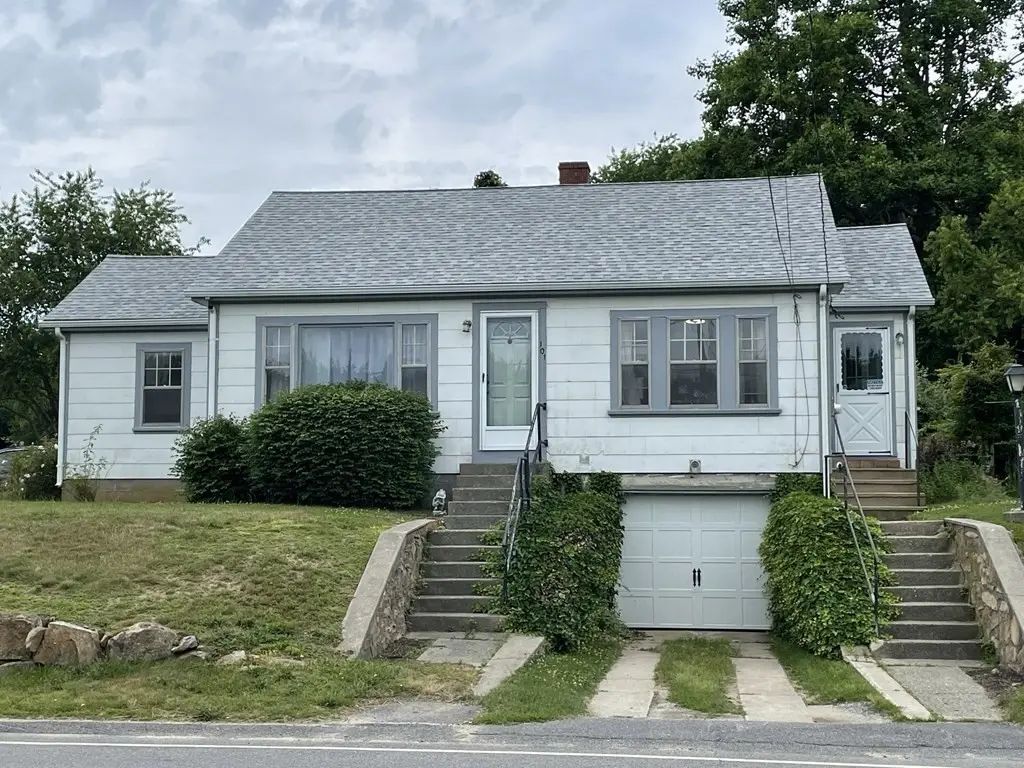 101 Adamsville Rd, Westport