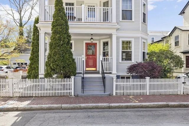 11 Wright St #1, Cambridge