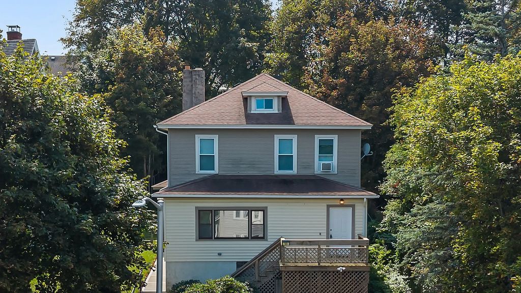 33 Clearview Ave, Worcester