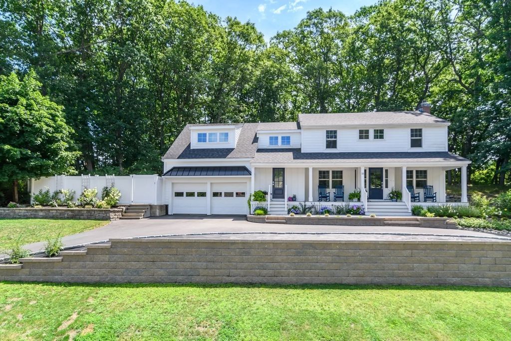30 Snake Brook, Wayland