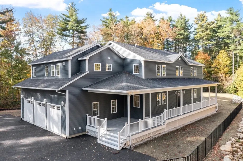 181a South Rd, Pepperell