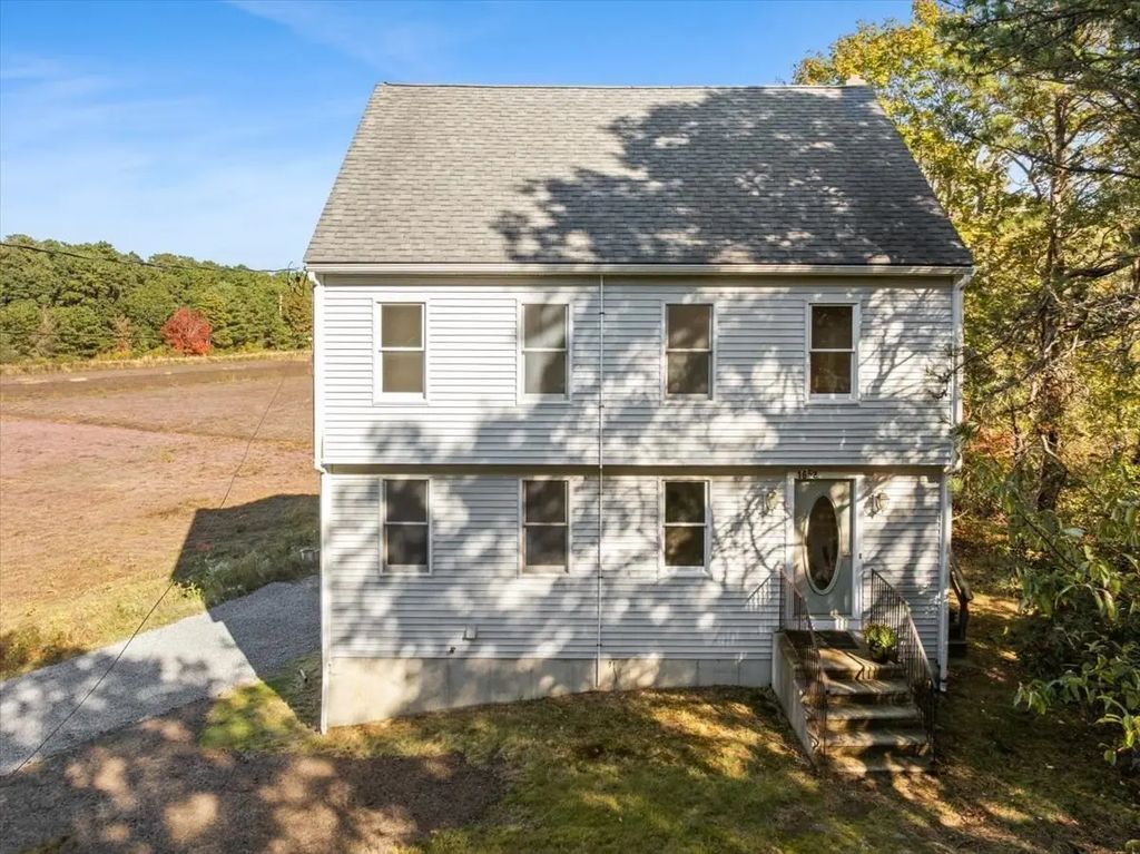 1652 State Rd, Plymouth