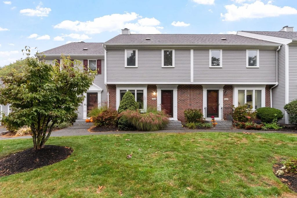 4302 Deerfield Circle #4302, Peabody