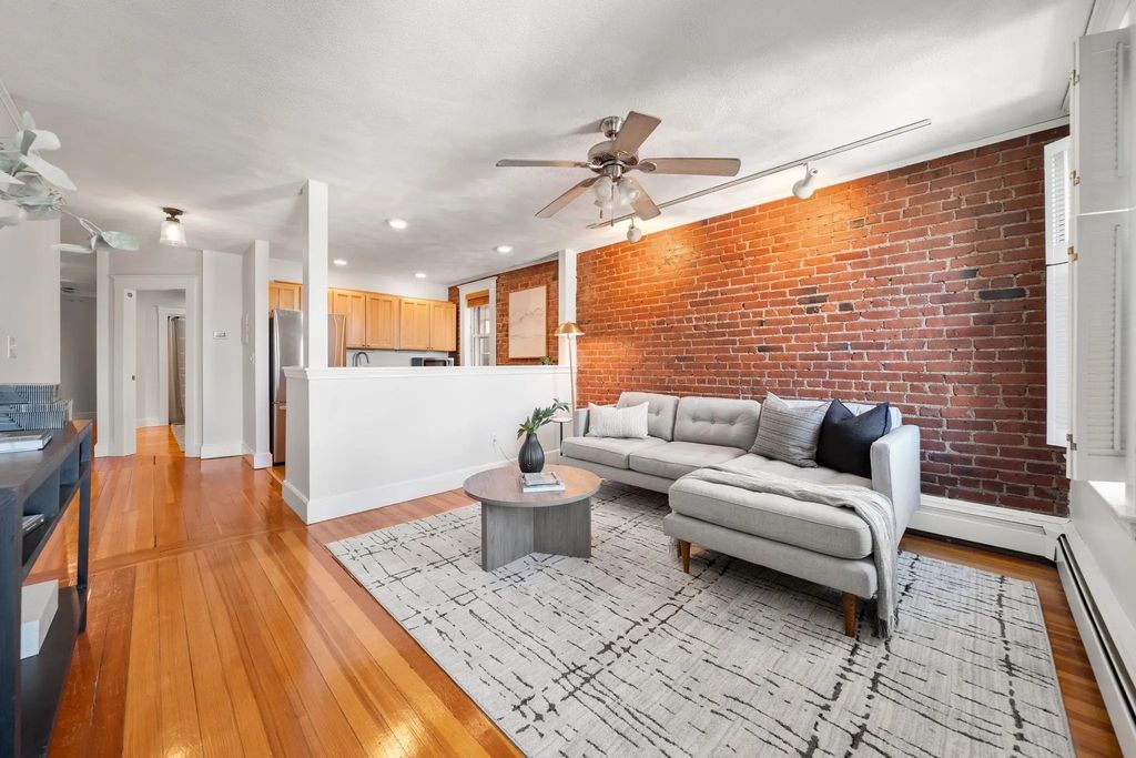 25 South Street #4a, Boston