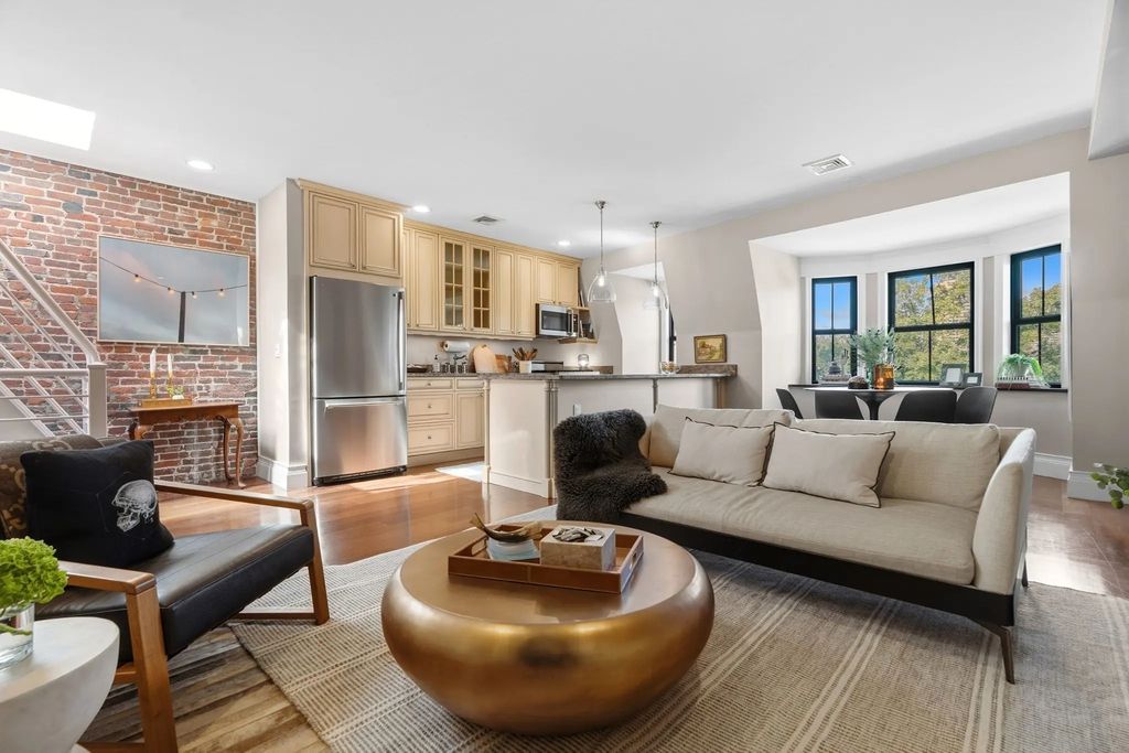 690 Tremont St #6, Boston