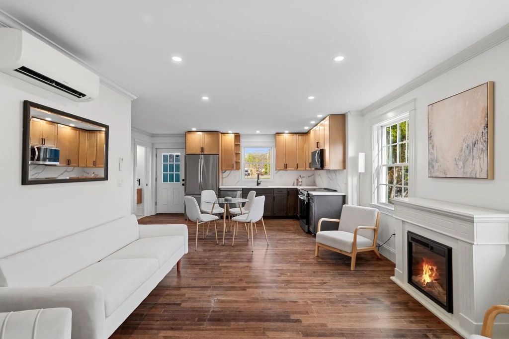 2 Railroad Avenue #1, Rowley