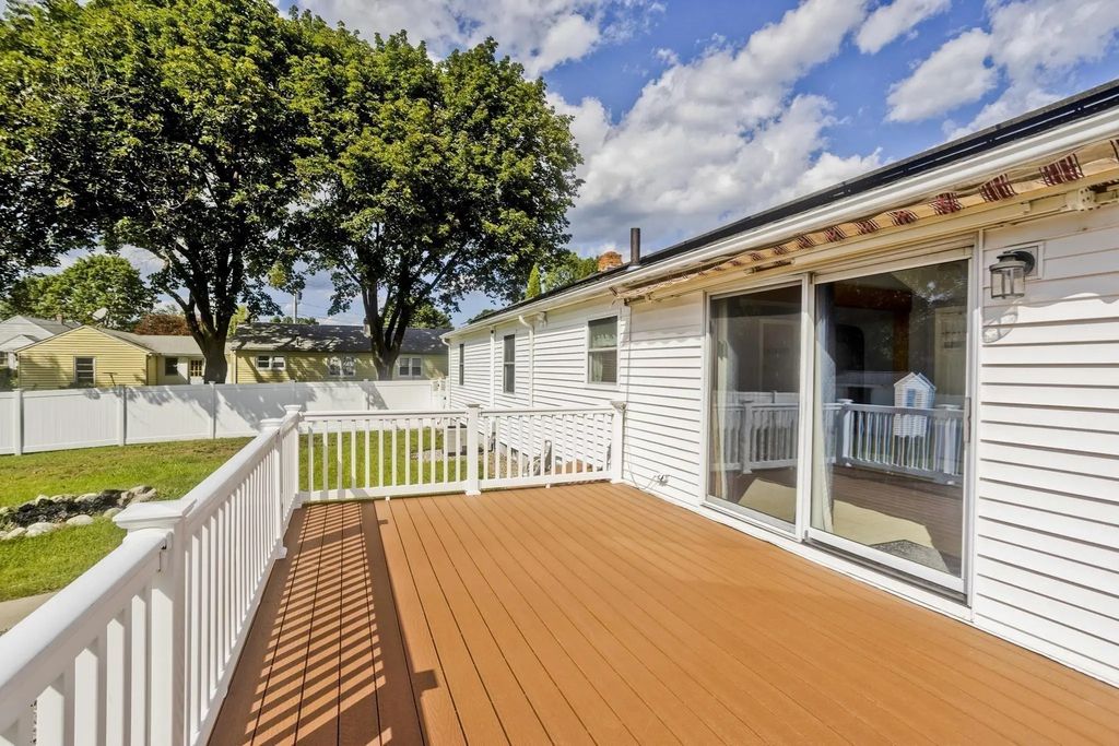 14 Philip St, Ludlow
