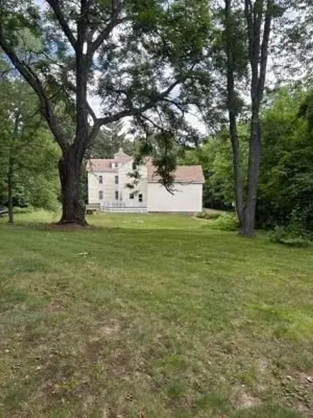 761 Grove Street, Worcester