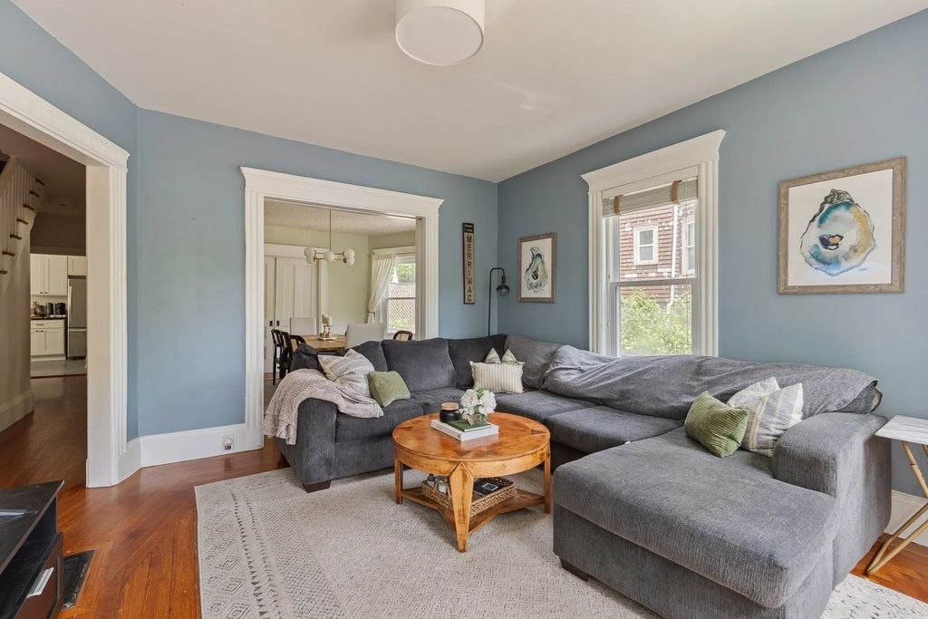 39 Mellen St #a, Boston