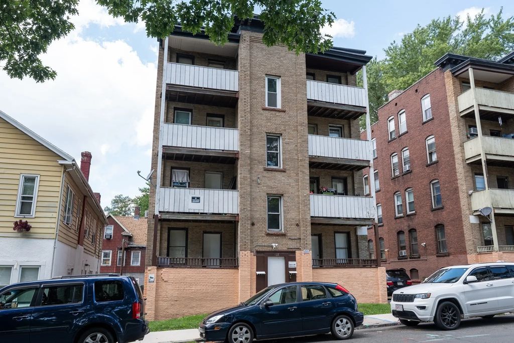 468 Liberty Street #1r, Springfield